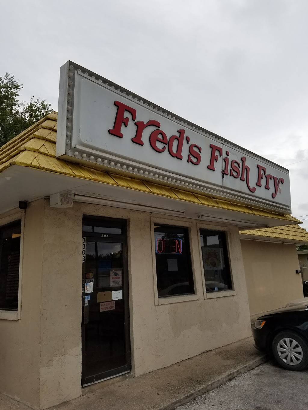 Freds Fish Fry | restaurant | 3303 Blanco Rd, San Antonio, TX 78212, USA | 2107323901 OR +1 210-732-3901