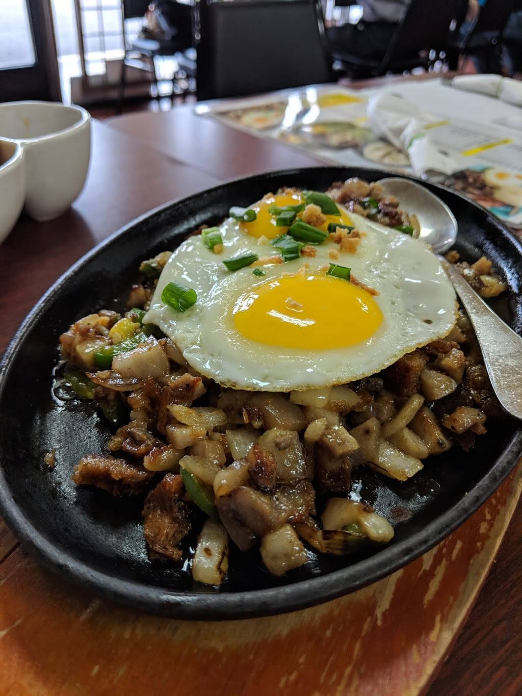 GOTO@SILOG | restaurant | 14650 Roscoe Blvd, Panorama City, CA 91402, USA | 8188100200 OR +1 818-810-0200