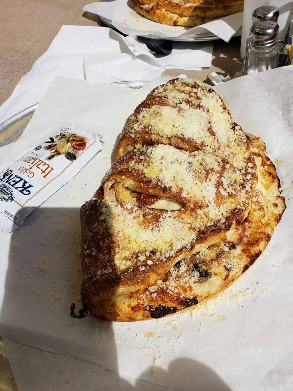 San Marco Pizza | restaurant | 140 San Marco Ave, St. Augustine, FL 32084, USA | 9048290909 OR +1 904-829-0909