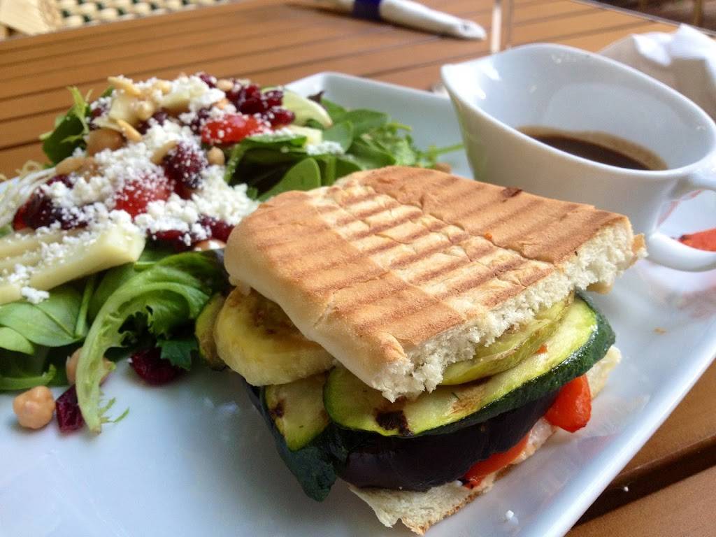 MATTHEWS GARDEN CAFE | cafe | 859 N Swarthmore Ave, Pacific Palisades, CA 90272, USA | 3105739777 OR +1 310-573-9777