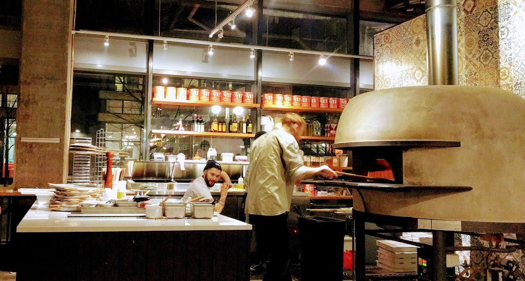 Sweet Heart Pizza | restaurant | 0672 S Gaines St, Portland, OR 97239, USA | 5039541706 OR +1 503-954-1706