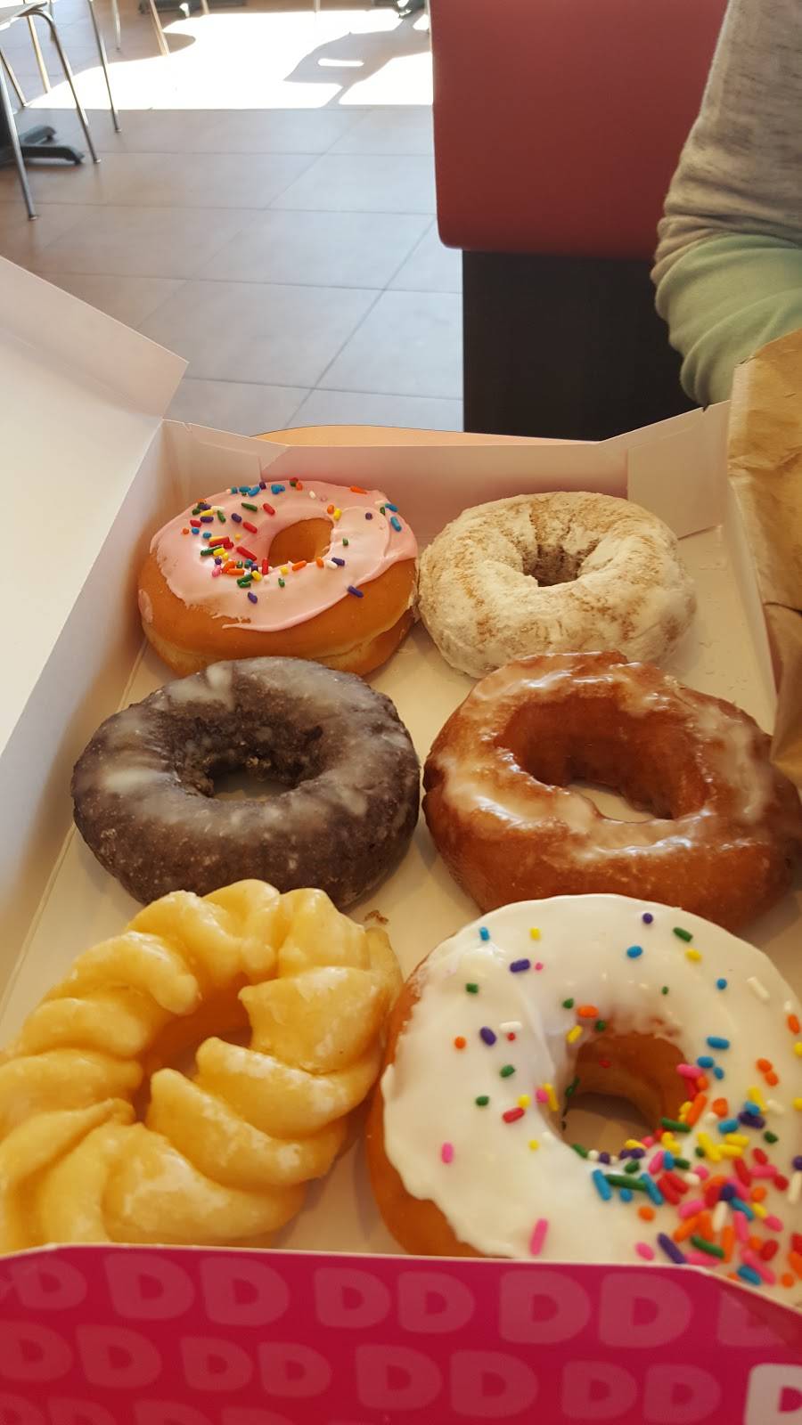 Dunkin | bakery | 129 Glynn St S, Fayetteville, GA 30214, USA | 7704611360 OR +1 770-461-1360