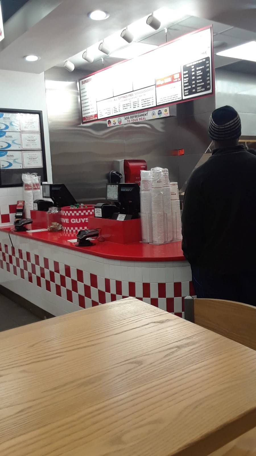 Five Guys | meal takeaway | 507 Quince Orchard Rd, Gaithersburg, MD 20878, USA | 2409126745 OR +1 240-912-6745