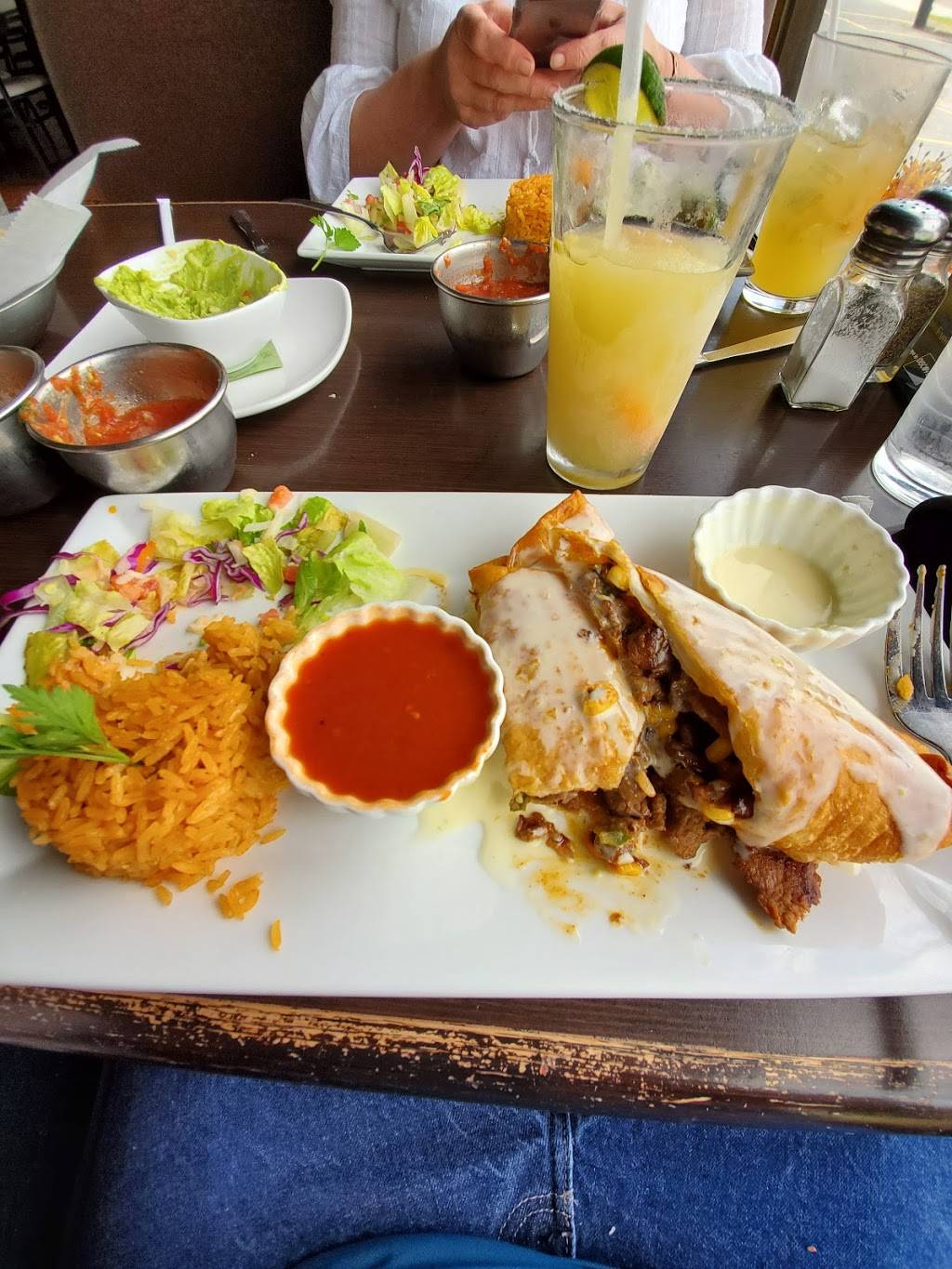 Bravos Mexican Grill | restaurant | 6104 E 71st St Suite 26, Tulsa, OK 74136, USA | 9185767003 OR +1 918-576-7003