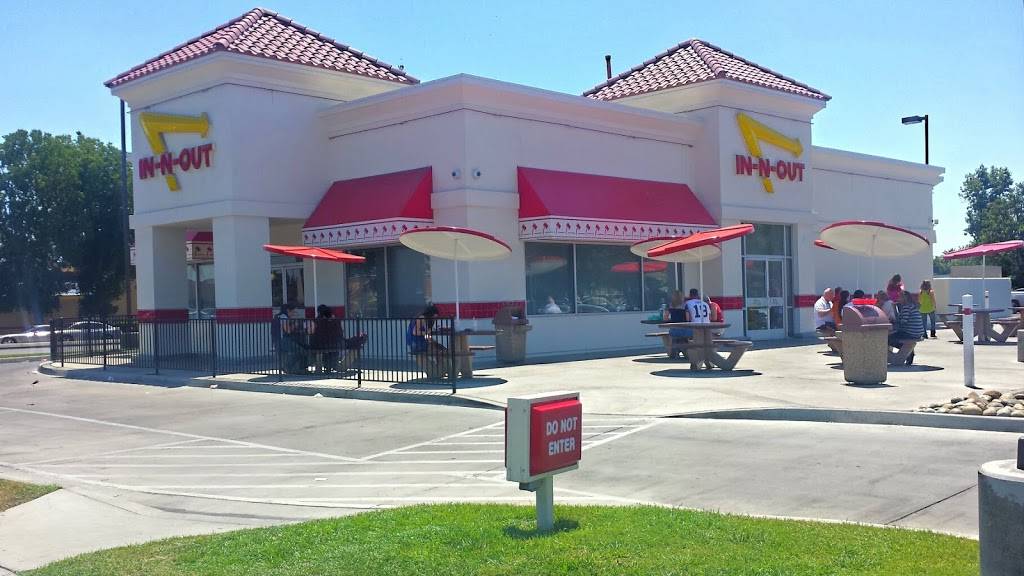 In-N-Out Burger | restaurant | 5100 Stockdale Hwy, Bakersfield, CA 93309, USA | 8007861000 OR +1 800-786-1000