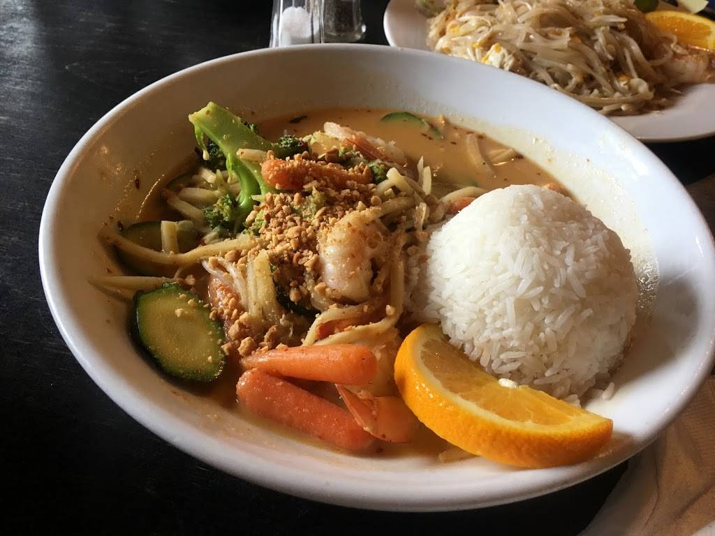 Thai Spice | restaurant | 220 S King St, Hendersonville, NC 28792, USA | 8286937323 OR +1 828-693-7323