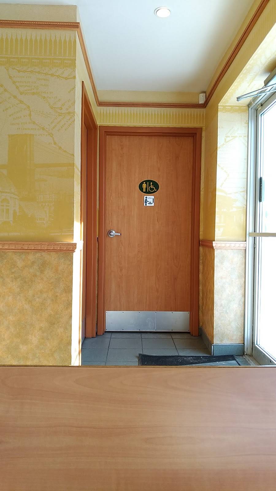 Subway | restaurant | 341 Boulevard du Séminaire N, Saint-Jean-sur-Richelieu, QC J3B 8C5, Canada | 4503488811 OR +1 450-348-8811