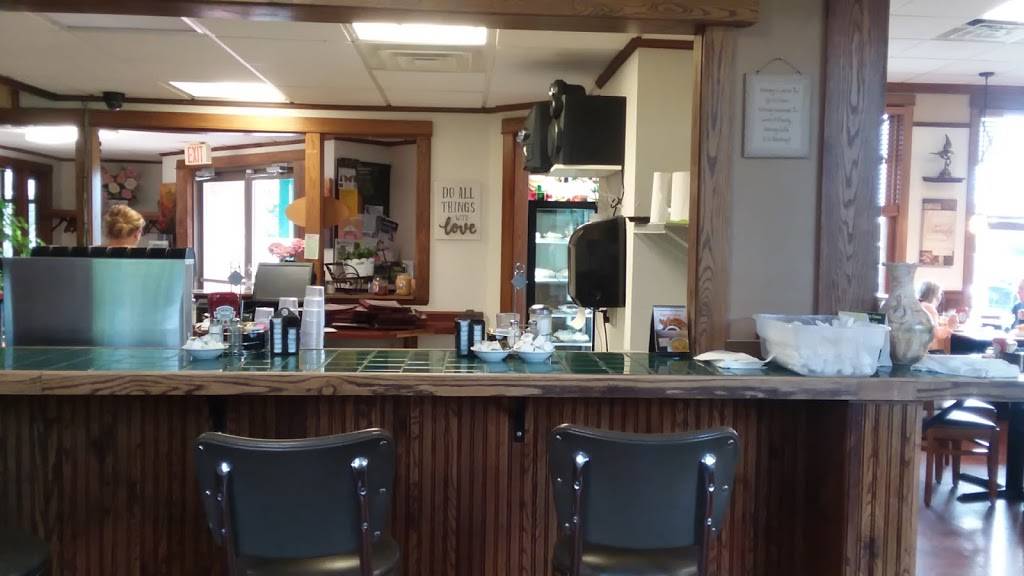 Menomonie Family Restaurant | restaurant | 2616 Hils Ct, Menomonie, WI 54751, USA | 8666430225 OR +1 866-643-0225