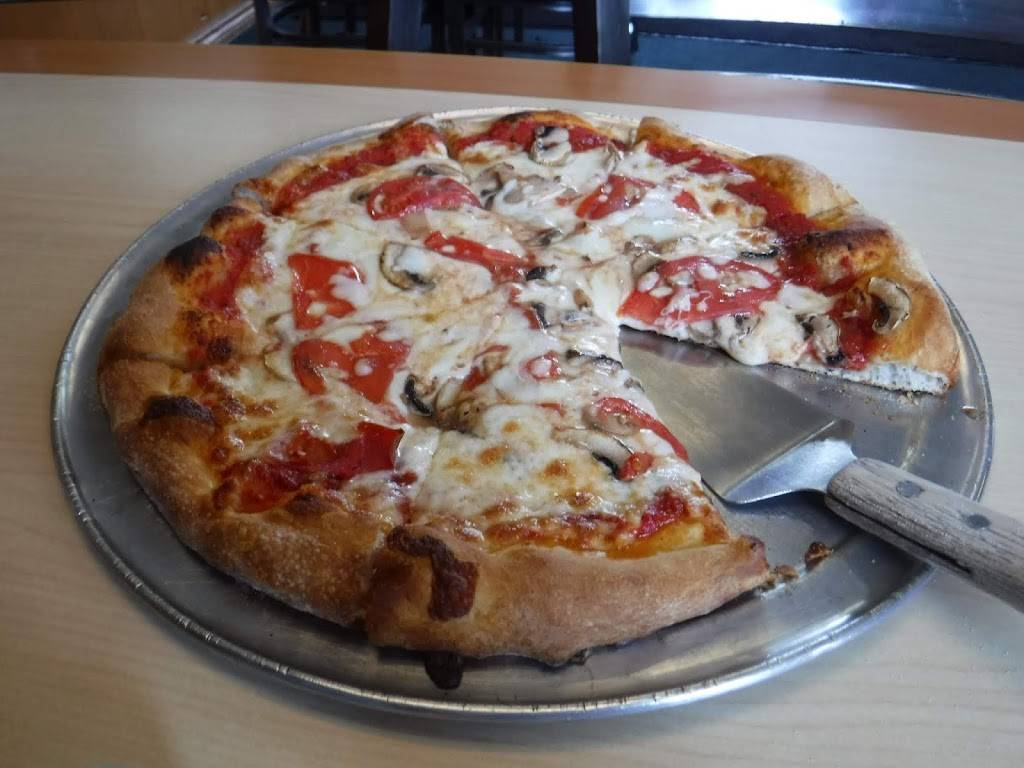 Tower of Pizza | restaurant | 81645 Overseas Hwy, Islamorada, FL 33036, USA | 3056648216 OR +1 305-664-8216