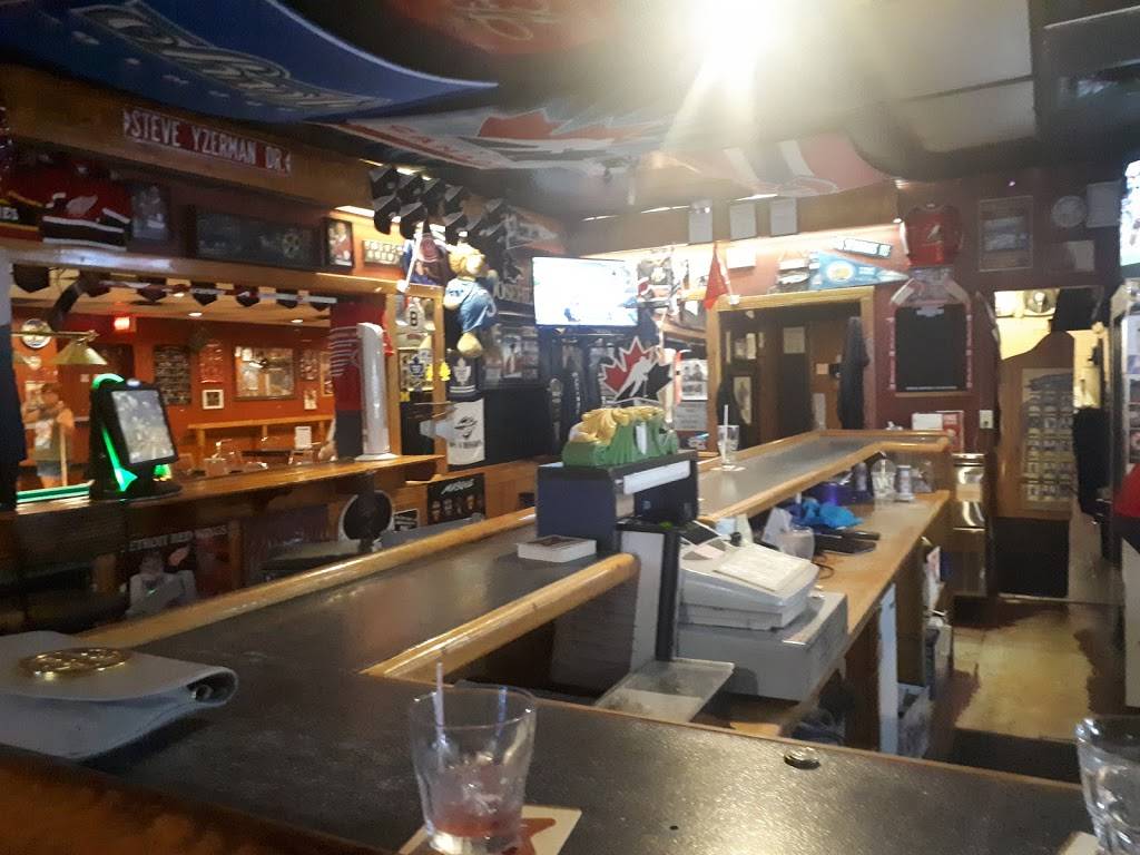 Seminole Bar & Grill | restaurant | 3933 Seminole St, Windsor, ON N8Y 1Z1, Canada | 5199440000 OR +1 519-944-0000