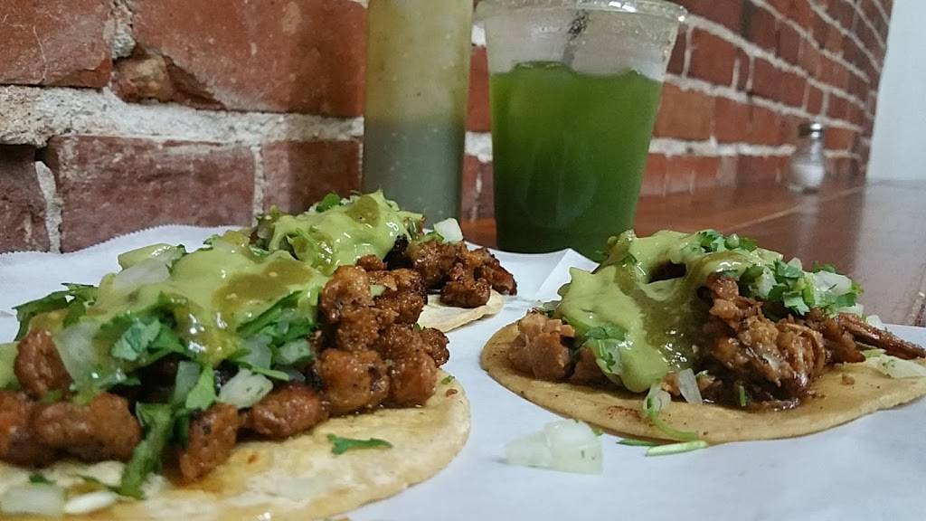 Street Tacos and Grill | restaurant | 1843 1/2 E 1st St, Los Angeles, CA 90033, USA | 3236857727 OR +1 323-685-7727