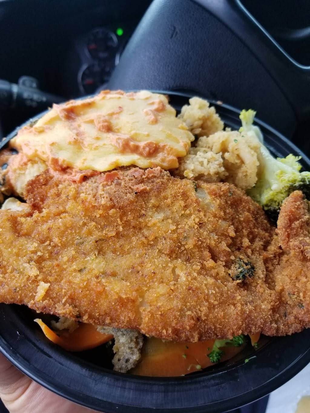 Eataliano Pies | restaurant | 5430 48th St, Maspeth, NY 11378, USA | 7183618266 OR +1 718-361-8266