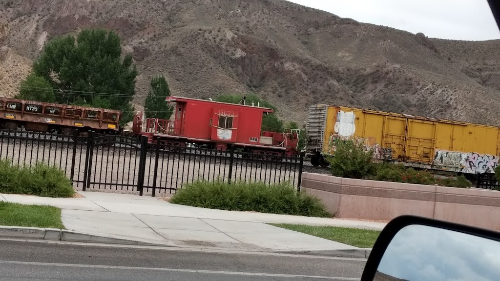 Knotty Pine Restaurant and Lounge | night club | 690 Front St, Caliente, NV 89008, USA | 7757263767 OR +1 775-726-3767