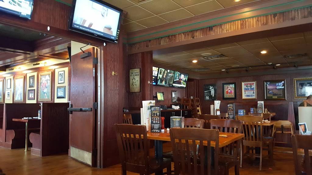 Tullys Good Times Fairmount | restaurant | Fairmount Fair, 3355 W Genesee St, Syracuse, NY 13219, USA | 3154889322 OR +1 315-488-9322