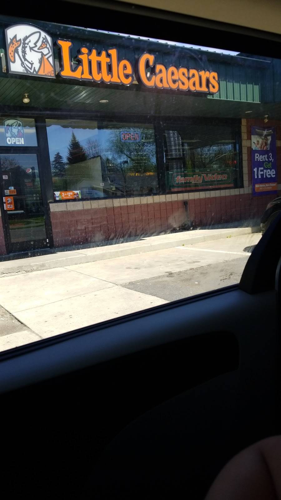 Little Caesars Pizza | meal takeaway | 954 Ridge Rd, Lackawanna, NY 14218, USA | 7168280700 OR +1 716-828-0700