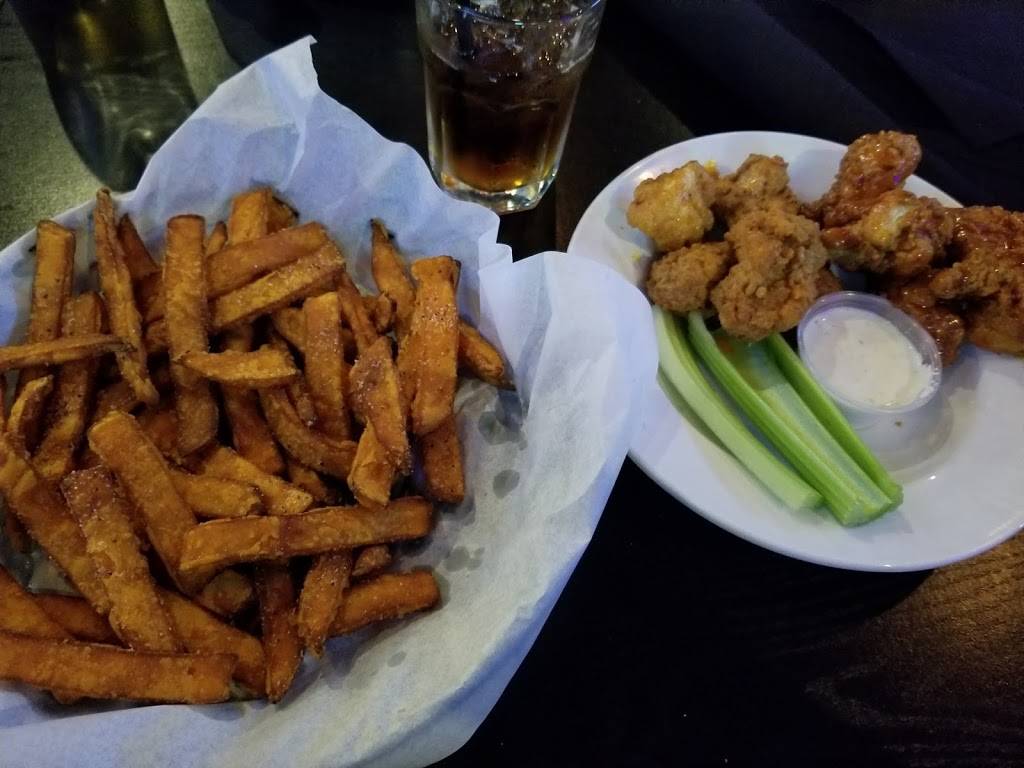 Sammys Sports Grill | restaurant | 22762 Westheimer Pkwy #400, Katy, TX 77450, USA | 2813476077 OR +1 281-347-6077