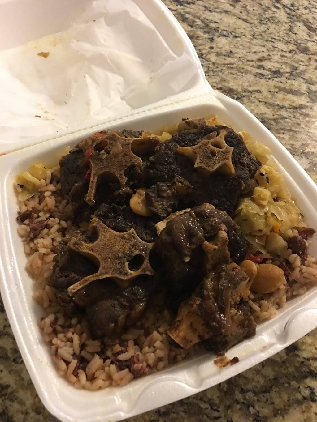 Vee and E Original Jamaican Jerk Chicken | restaurant | 3712 Grant St, Gary, IN 46408, USA | 2195122446 OR +1 219-512-2446