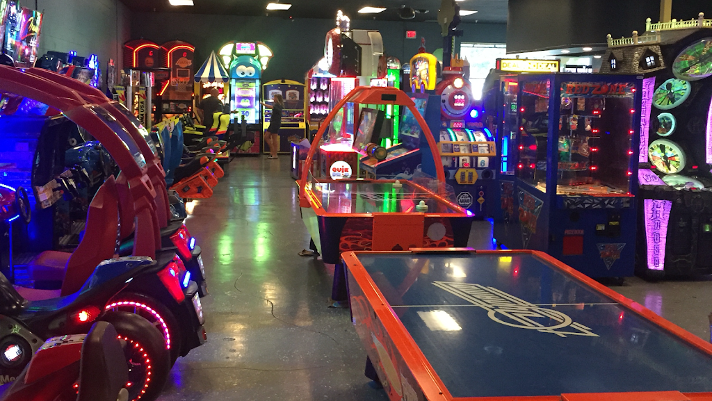 MegaBites | restaurant | 1153 S State St, Hemet, CA 92543, USA | 9513572072 OR +1 951-357-2072