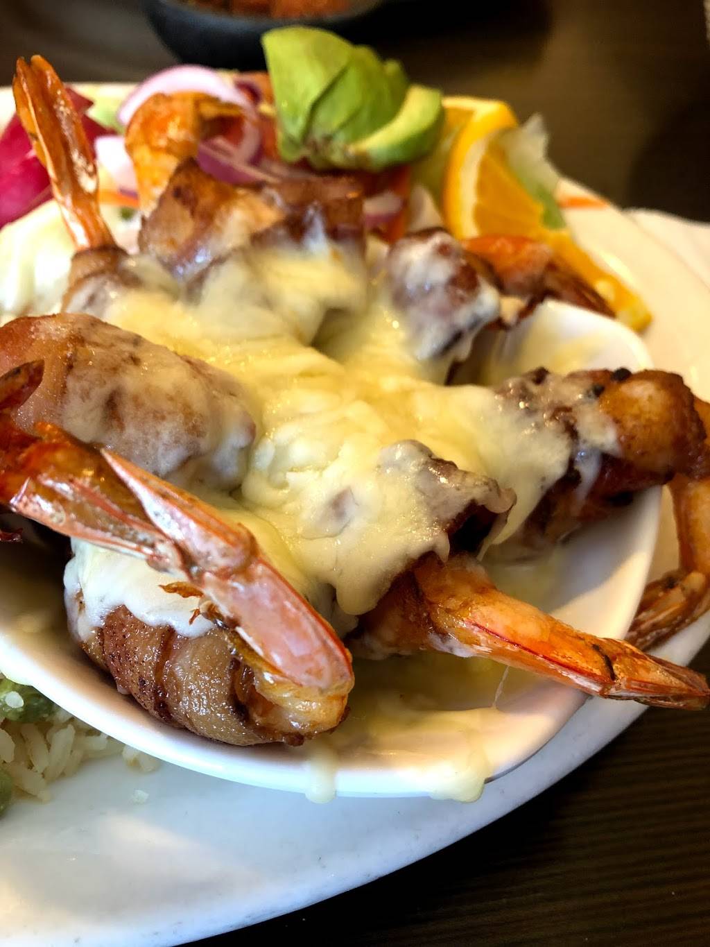 El Camichin Authentic Mexican & Seafood | restaurant | 307 N Citrus Ave, Covina, CA 91723, USA | 6263397875 OR +1 626-339-7875