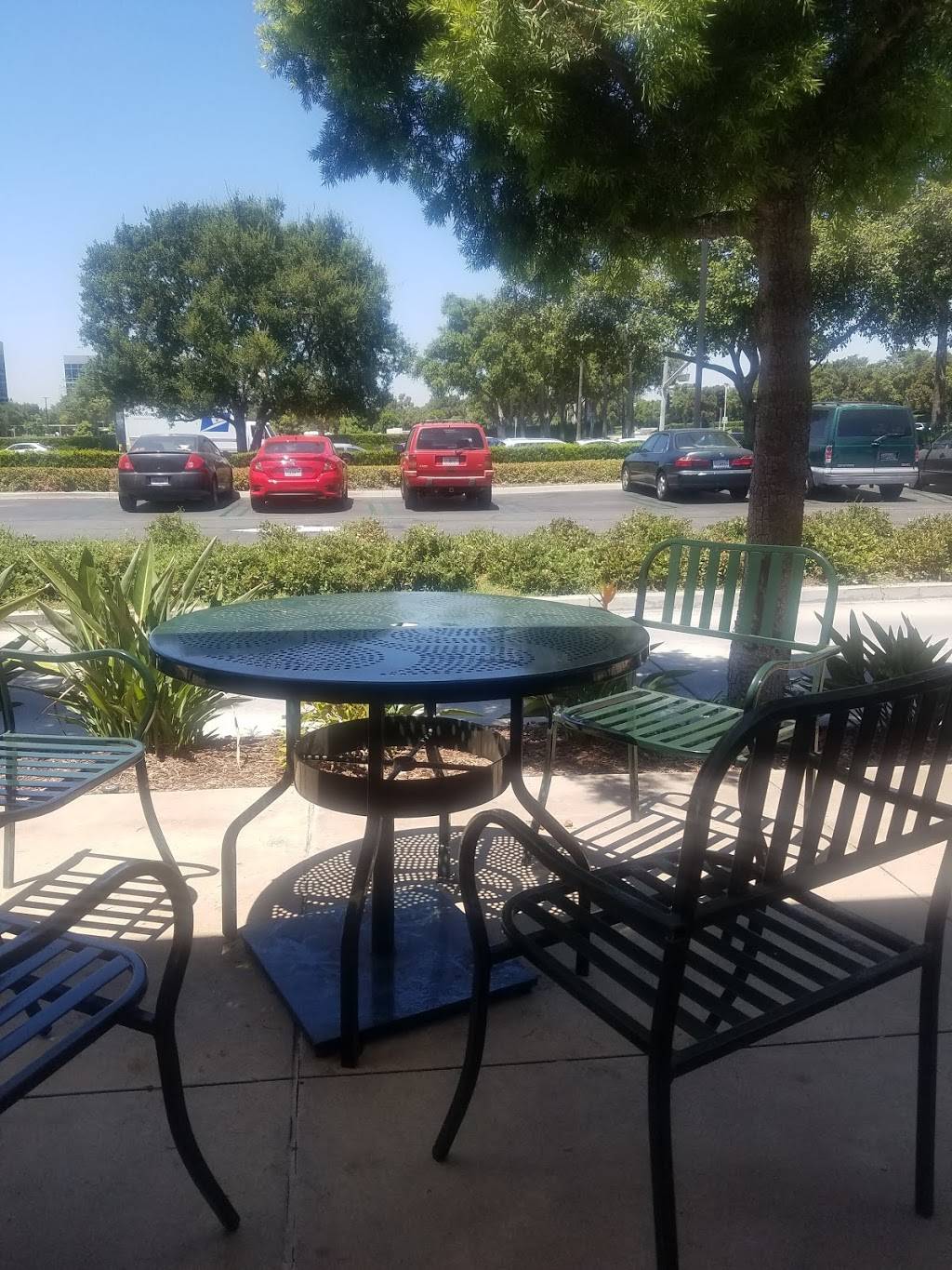 Carls Jr. | restaurant | 6500 Irvine Center Dr, Irvine, CA 92618, USA | 9495859340 OR +1 949-585-9340