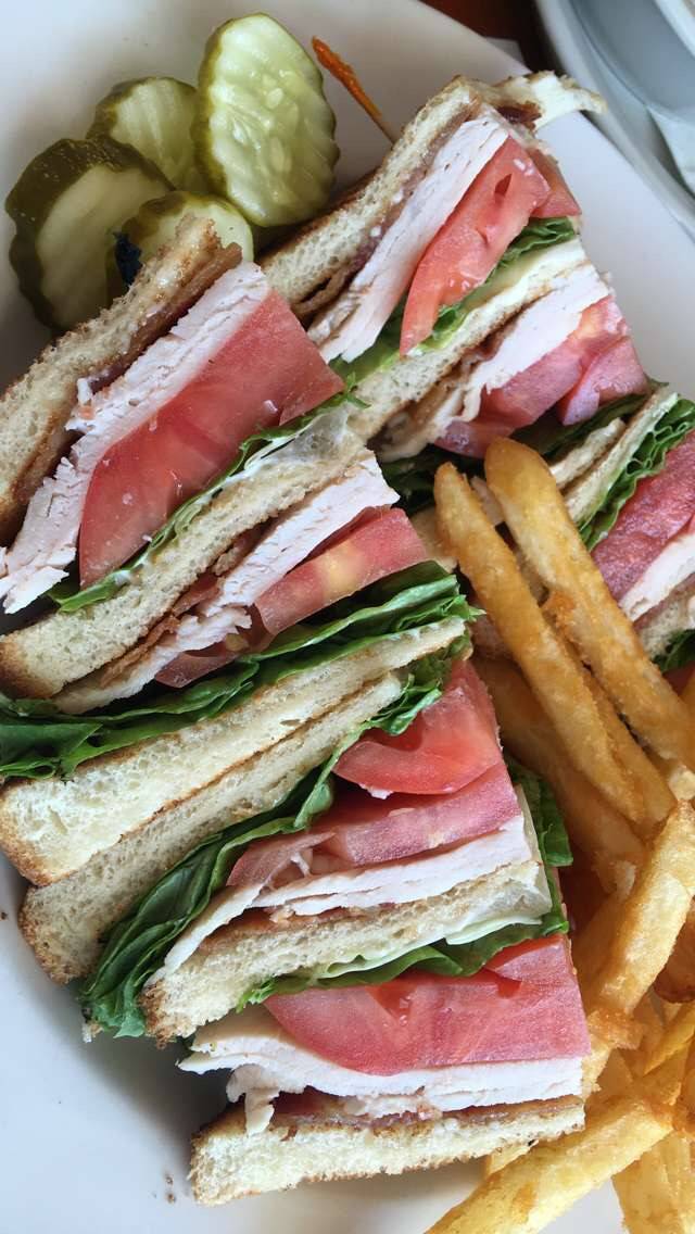 Four Seasons | restaurant | 233 S Main St, Bryan, OH 43506, USA | 4196361818 OR +1 419-636-1818