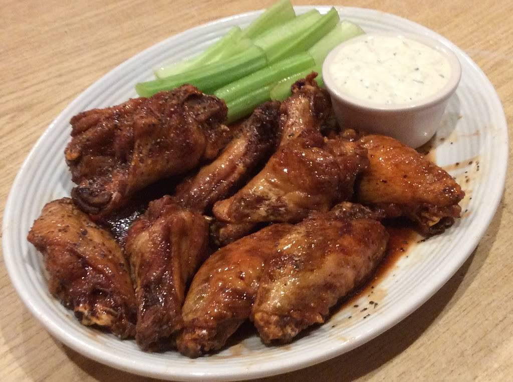 Wings & Ale | restaurant | Suite C, 125 Outlet Pointe Blvd, Columbia, SC 29210, USA | 8037501700 OR +1 803-750-1700