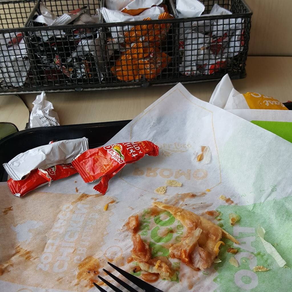 Del Taco | meal takeaway | 7398 Greenback Ln, Citrus Heights, CA 95621, USA | 9167235332 OR +1 916-723-5332