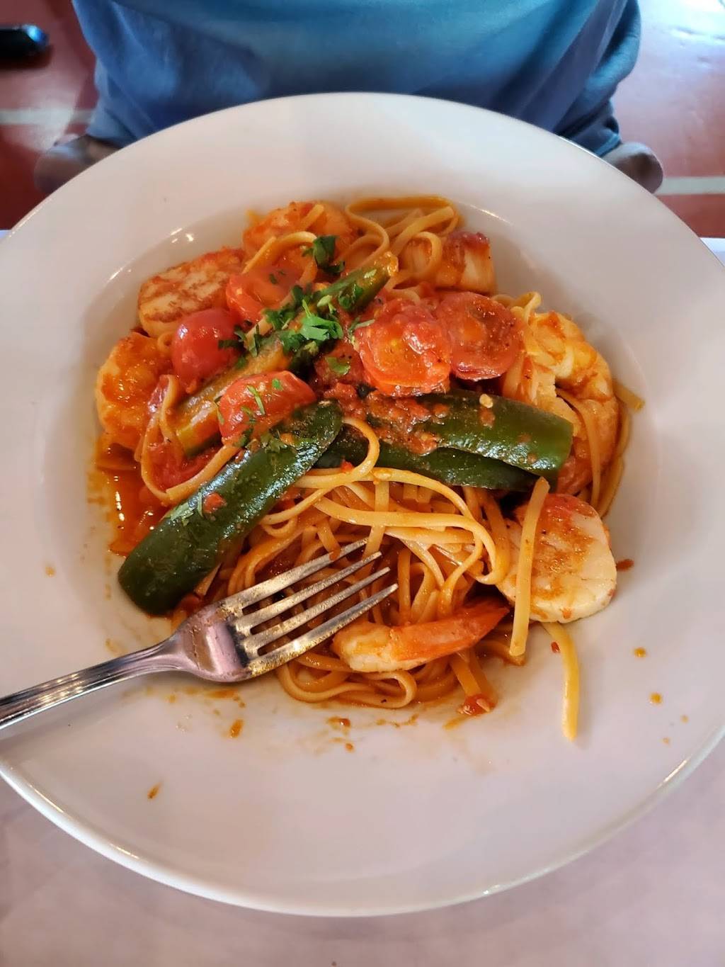 Lalos Ristorante Italiano | restaurant | 6100 Telegraph Rd, Ventura, CA 93003, USA | 8057654242 OR +1 805-765-4242