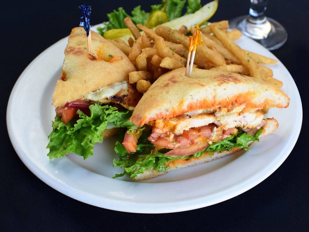 Metro Ale House & Grill | restaurant | 197 E 2nd St, Pomona, CA 91766, USA | 9095654114 OR +1 909-565-4114