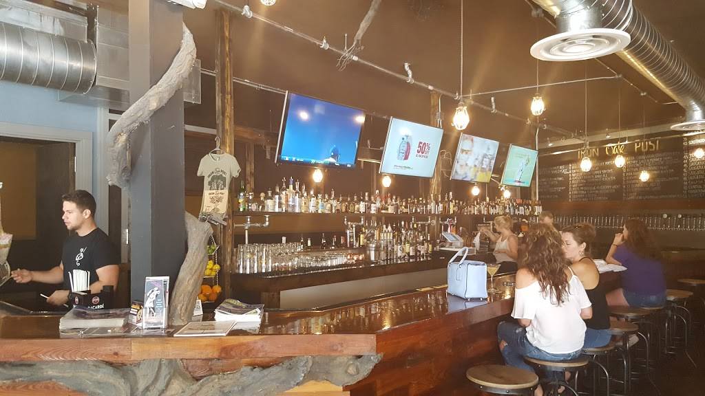 Iron Oak Post | restaurant | 2023 Melbourne Ct, Melbourne, FL 32901, USA | 3213278479 OR +1 321-327-8479