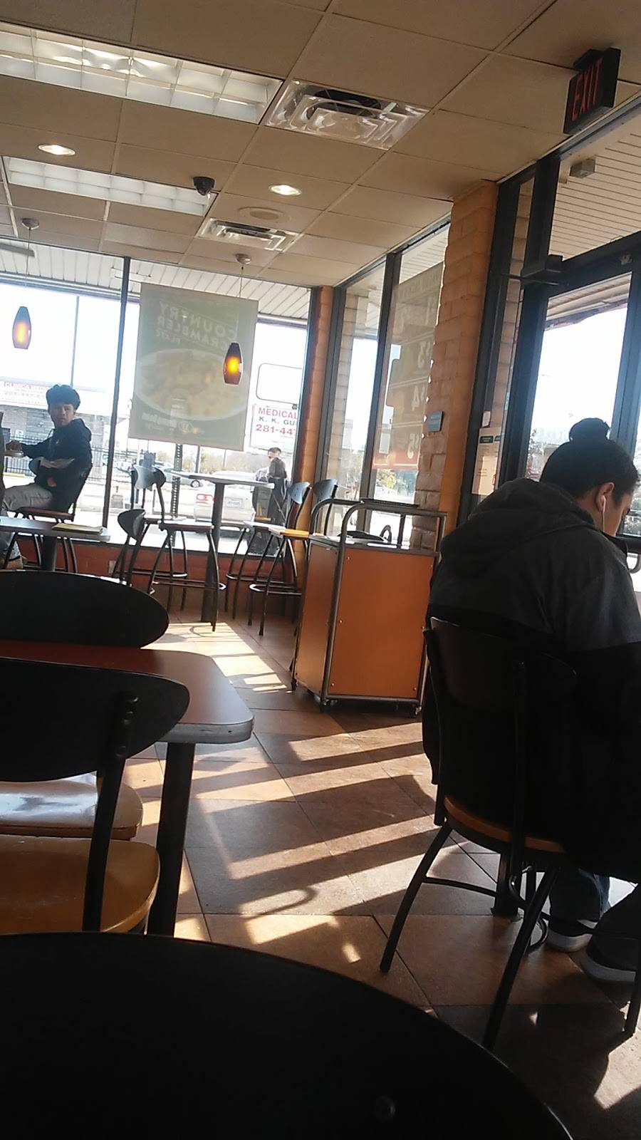 Jack in the Box | restaurant | 11234 Airline Dr, Houston, TX 77037, USA | 2814486939 OR +1 281-448-6939