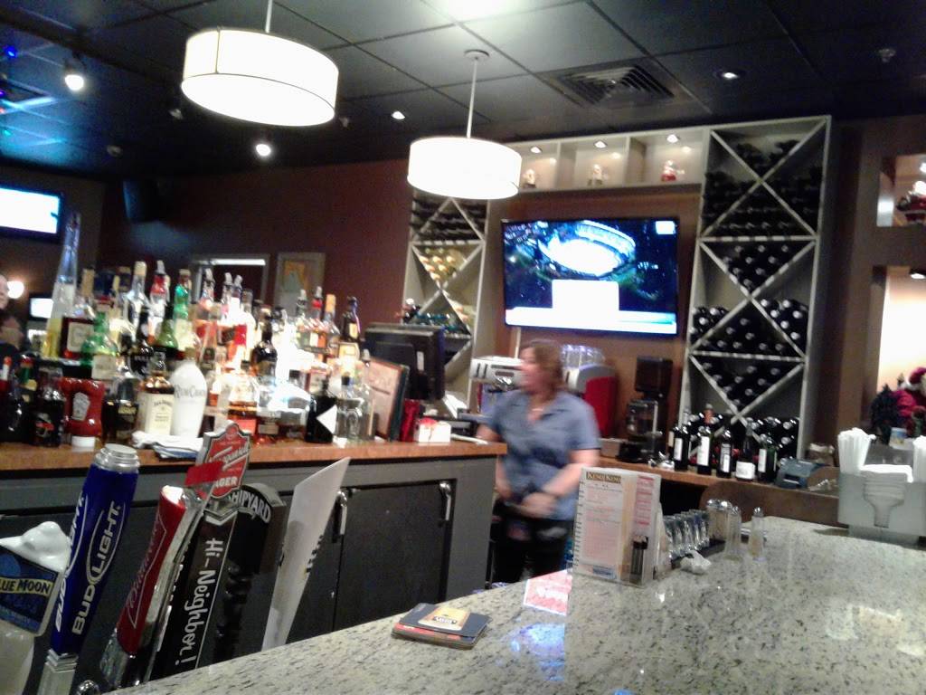 M & C | restaurant | 436 Belleville Ave, New Bedford, MA 02746, USA | 5089932219 OR +1 508-993-2219