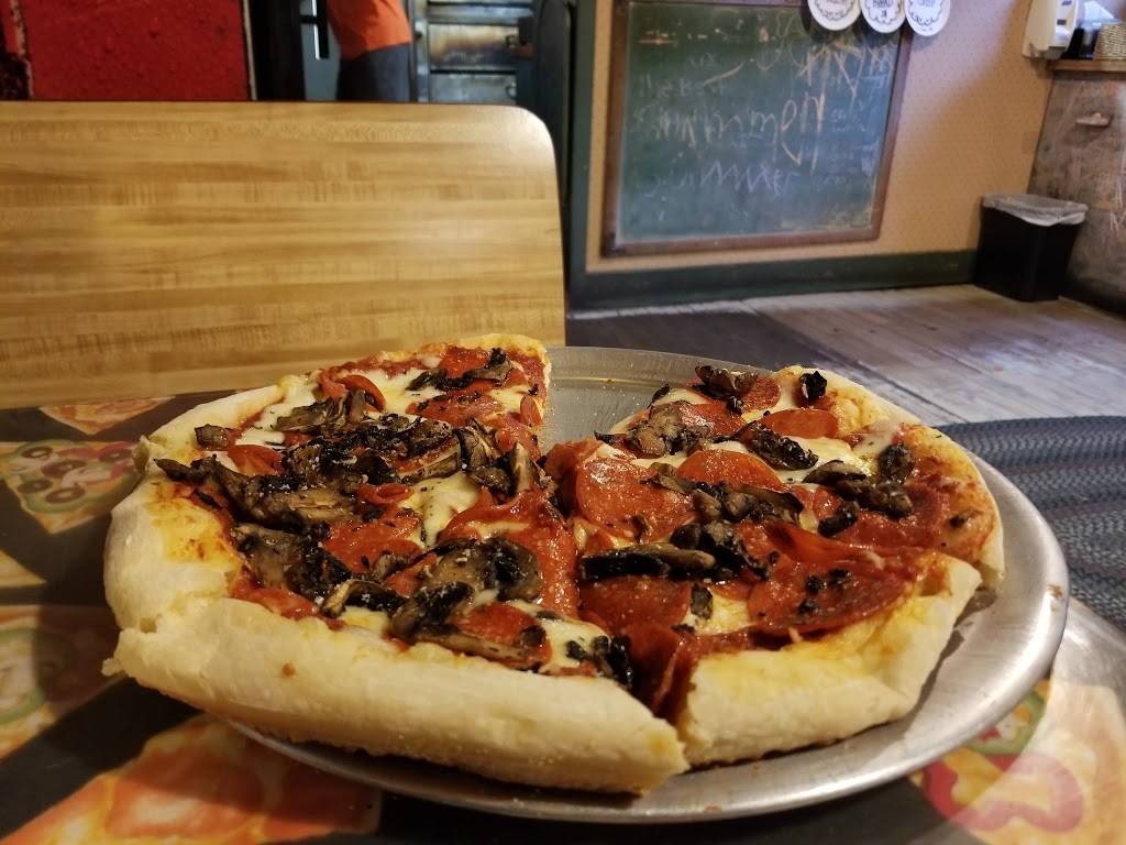 Countrypie Pizza Co. | restaurant | 343 Main St, Ashfield, MA 01330, USA | 4136284488 OR +1 413-628-4488