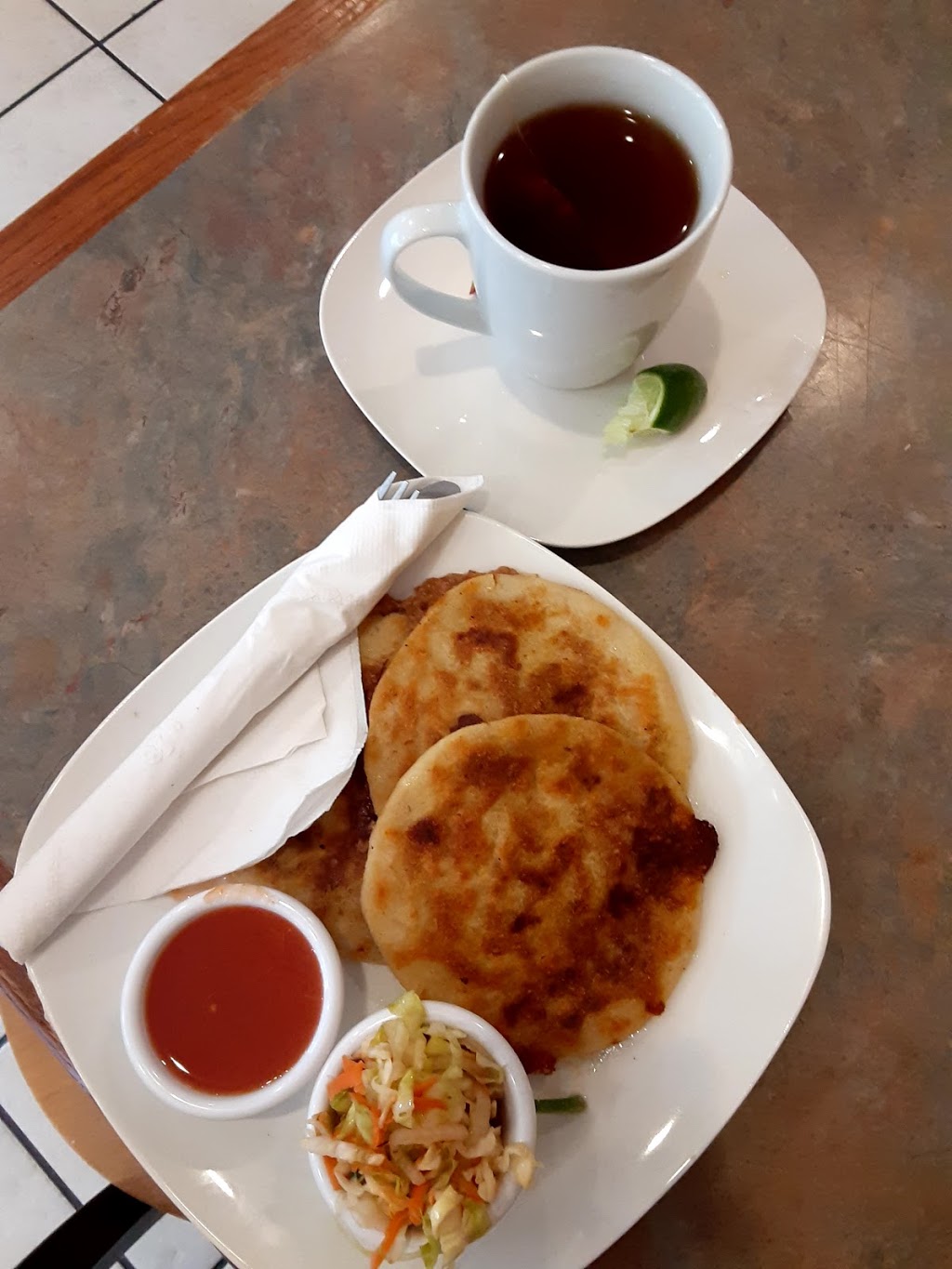 Teffys Restaurant | restaurant | 74 W Elm St, Brockton, MA 02301, USA | 7745397930 OR +1 774-539-7930