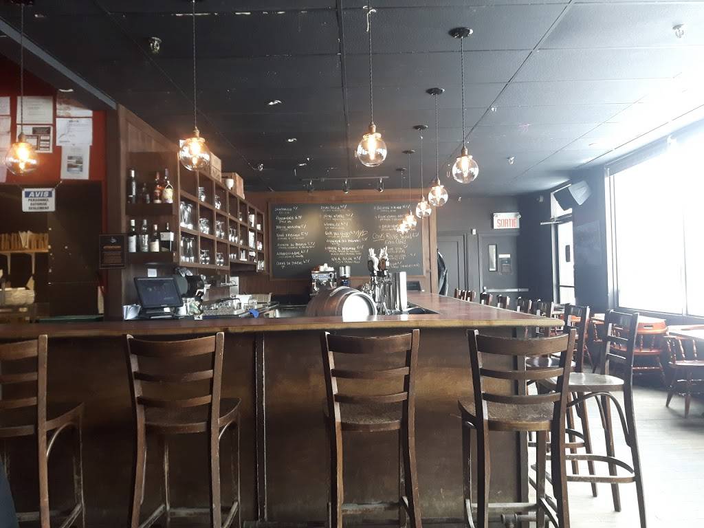 Microbrasserie Dieu Du Ciel | restaurant | 259 de Villemure, Saint-Jérôme, QC J7Z 5J4, Canada | 4504363438 OR +1 450-436-3438