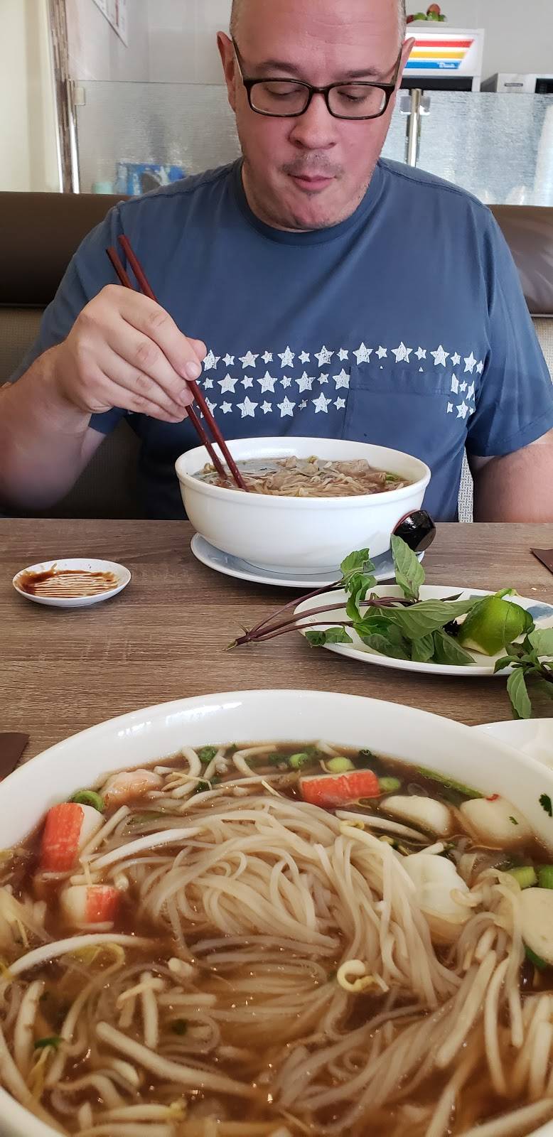 Pho Long | restaurant | 1230 E Washington St, Colton, CA 92324, USA | 9095334001 OR +1 909-533-4001