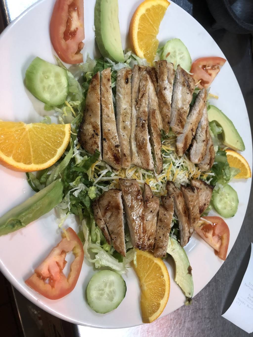 El Padrino Y Familas Mexican Resturant | restaurant | 4745 Federal Blvd, Denver, CO 80211, USA | 7203285745 OR +1 720-328-5745