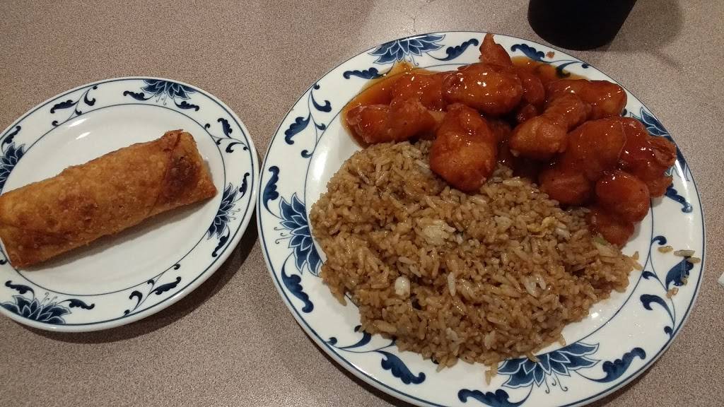 Golden Dragon Chinese Restaurant | restaurant | 111 W Monroe St, Bloomington, IL 61701, USA | 3098219797 OR +1 309-821-9797