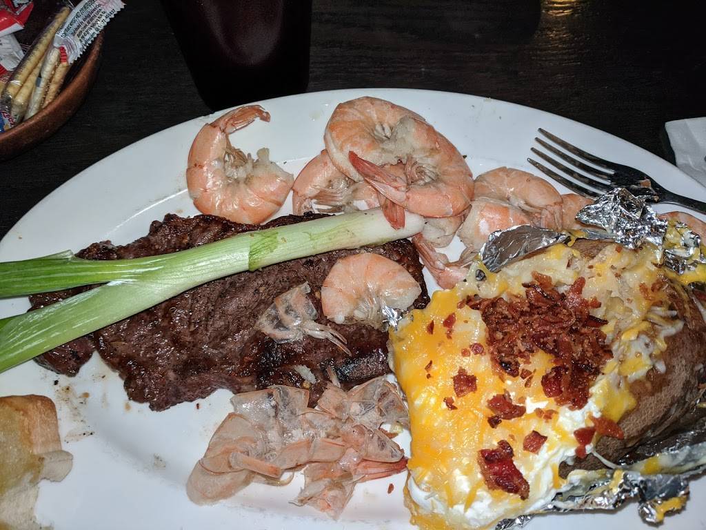 Kross Lounge & Ernies Restaurant | restaurant | 605 N Sterling Ave, Sugar Creek, MO 64054, USA | 8162549494 OR +1 816-254-9494