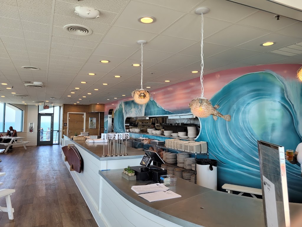 Bud & Genes | restaurant | 1 Main St #1, Huntington Beach, CA 92648, USA | 8667147437 OR +1 866-714-7437