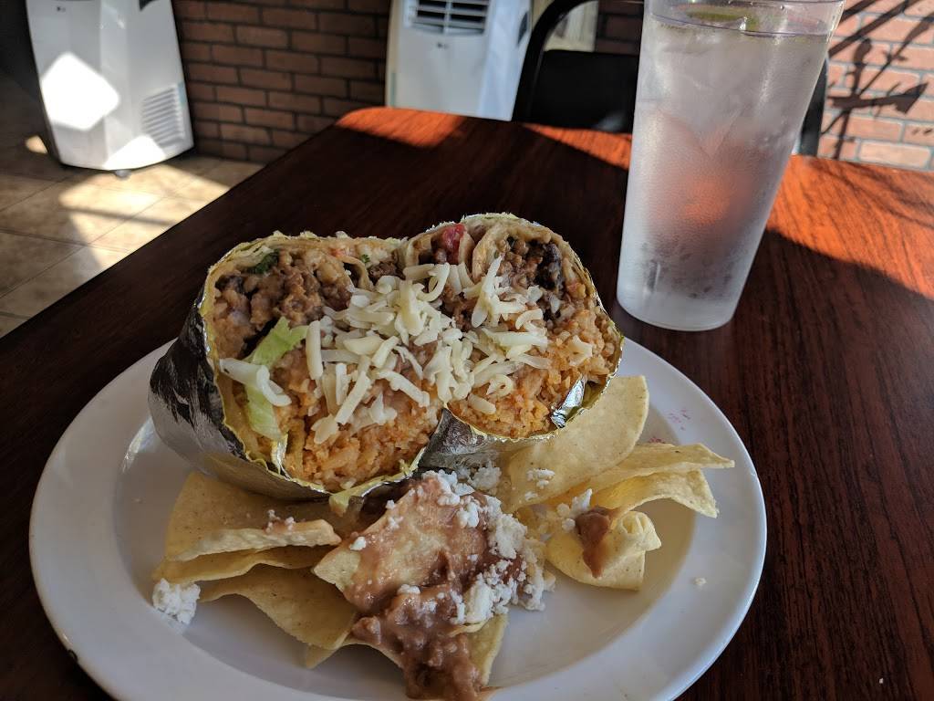 Dona Chuys Mexican Food | restaurant | 13645 Foothill Blvd, Sylmar, CA 91342, USA | 7479995270 OR +1 747-999-5270