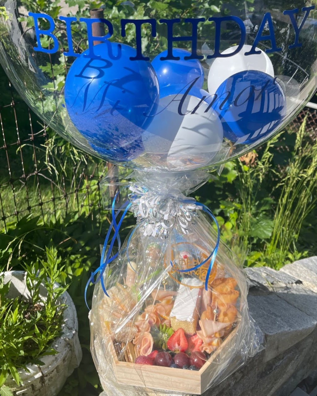 Quisqueya picaderas y más | restaurant | 100 Hamilton St, Worcester, MA 01604, USA | 9782358845 OR +1 978-235-8845