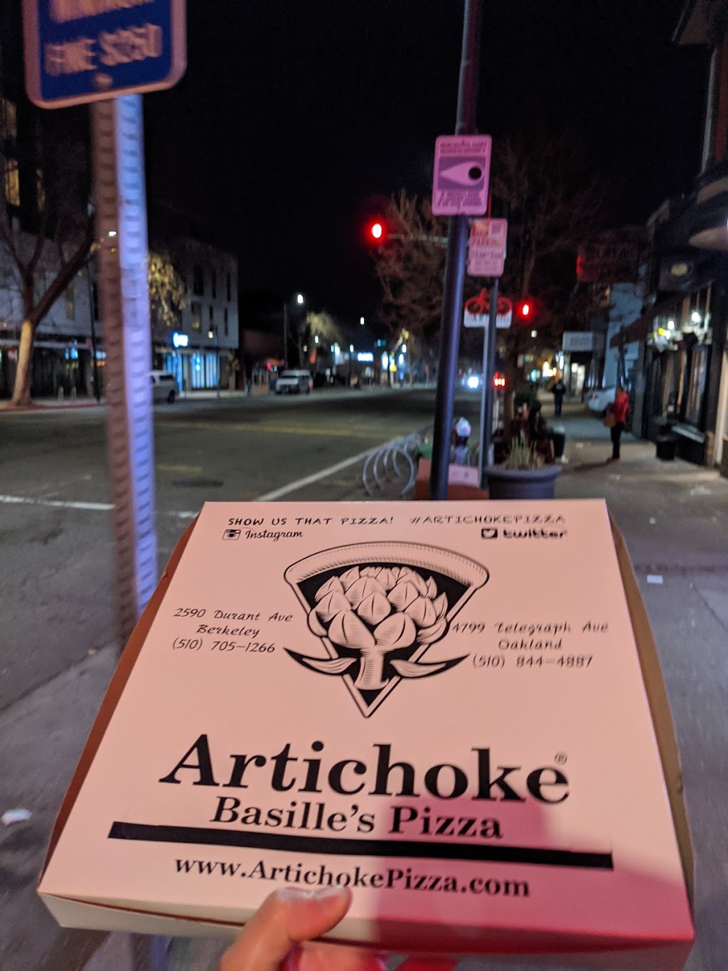 Artichoke Basilles Pizza | restaurant | 4799 Telegraph Ave, Oakland, CA 94609, USA | 5108444887 OR +1 510-844-4887