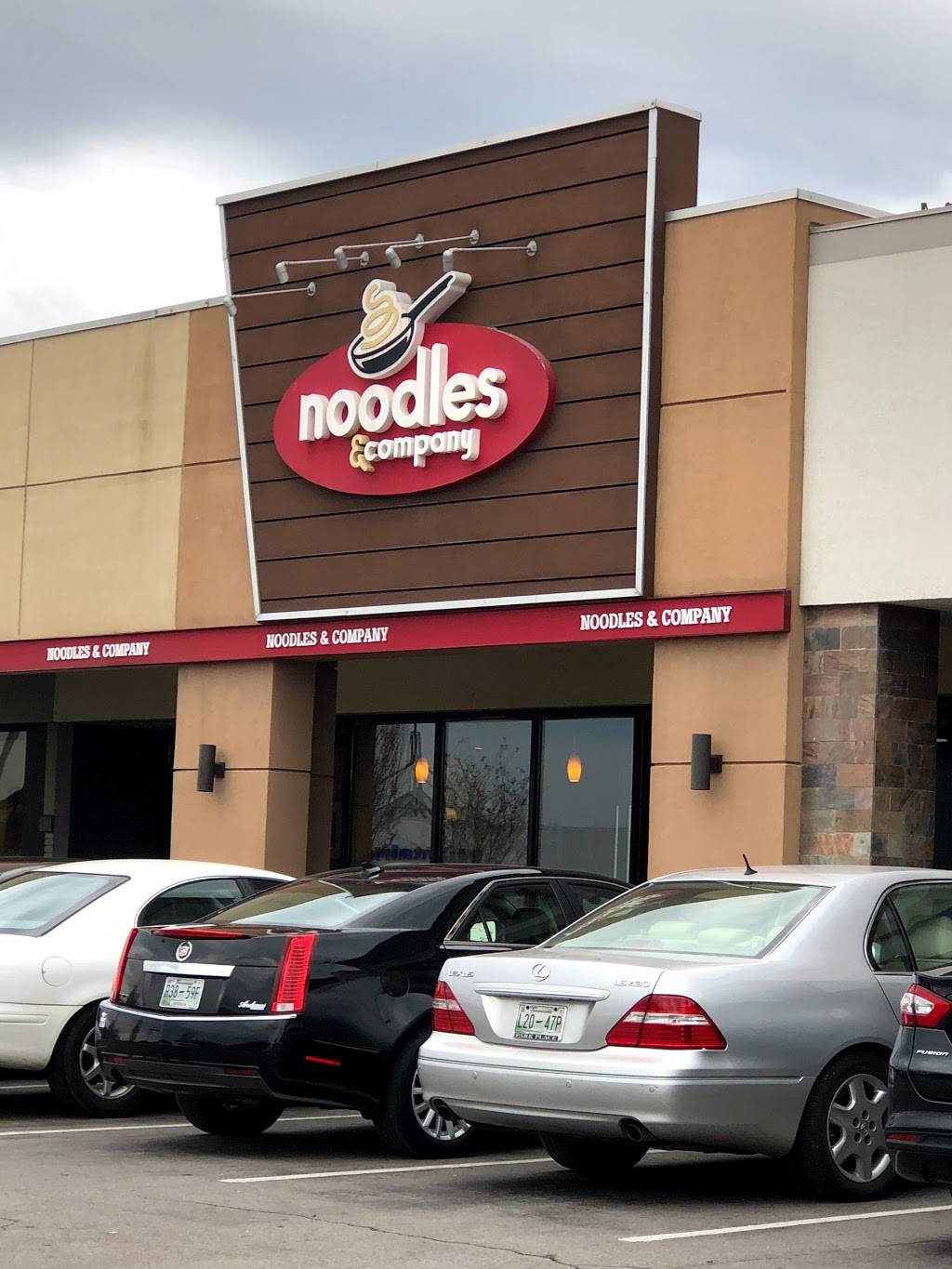 Noodles and Company | restaurant | 2116 Green Hills Village Dr, Nashville, TN 37215, USA | 6153837740 OR +1 615-383-7740