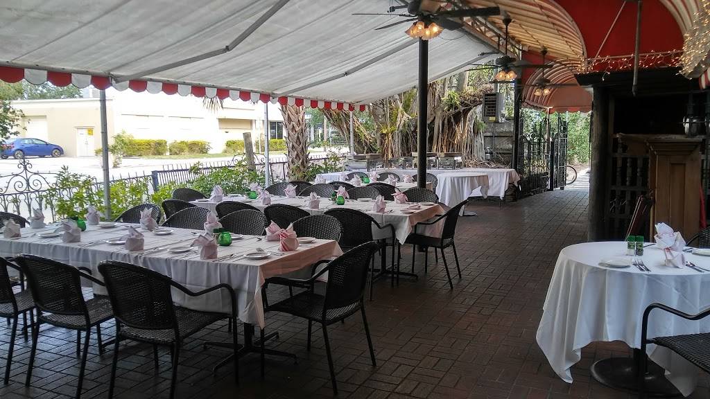 The Patio Seafood Tavern | restaurant | 1103 21st St, Vero Beach, FL 32960, USA | 7727748232 OR +1 772-774-8232