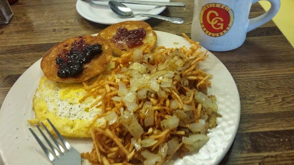 Circle Grill | restaurant | 3701 N Buckner Blvd, Dallas, TX 75228, USA | 2143274140 OR +1 214-327-4140