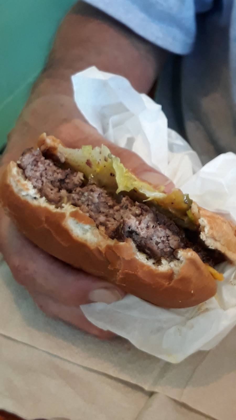 Kincaids Hamburgers | restaurant | 220 Adams Dr, Weatherford, TX 76086, USA | 8175947773 OR +1 817-594-7773