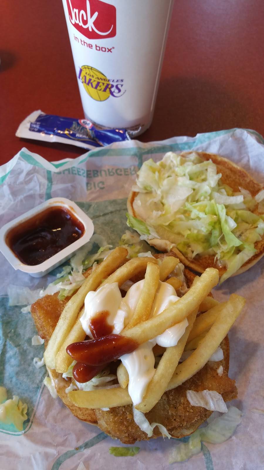 Jack in the Box | restaurant | 500 E 4th St, Perris, CA 92570, USA | 9519432600 OR +1 951-943-2600