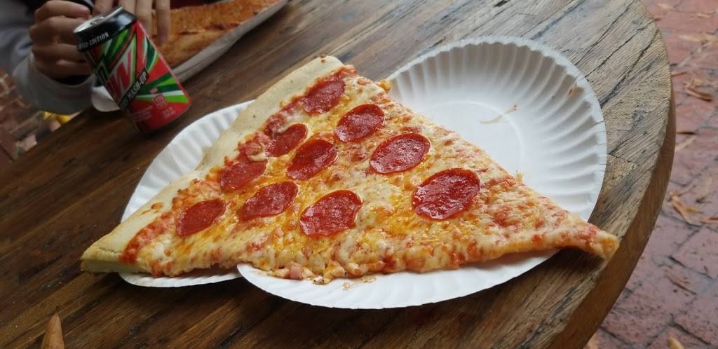 Benny Vitalis | meal takeaway | 722 Caroline St, Fredericksburg, VA 22401, USA | 5403681690 OR +1 540-368-1690