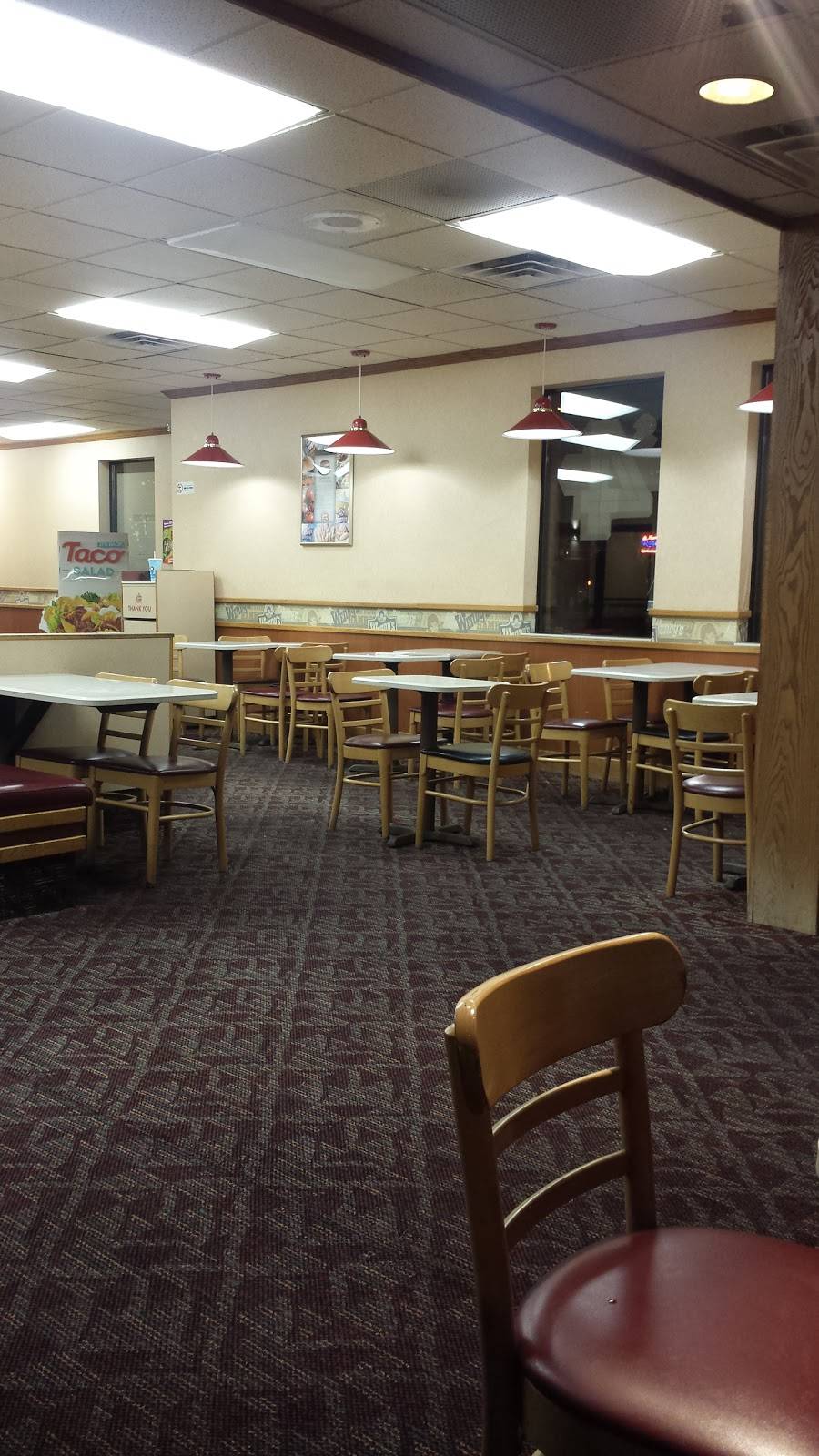Wendys | restaurant | 2931 26th Ave S, Minneapolis, MN 55406, USA | 6122309872 OR +1 612-230-9872